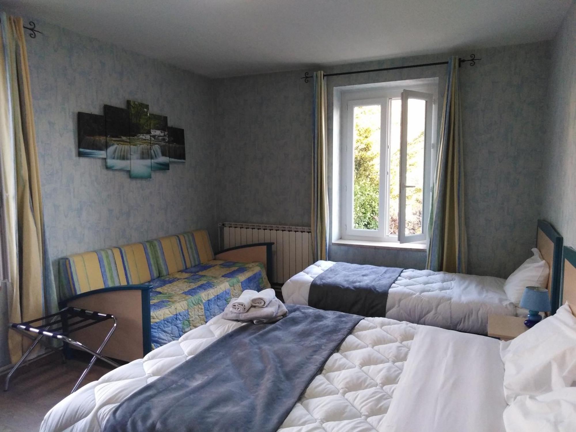 Logis Hotel Des Voyageurs Restaurant La Bonne Tabl'Hay Livron-sur-Drôme Esterno foto
