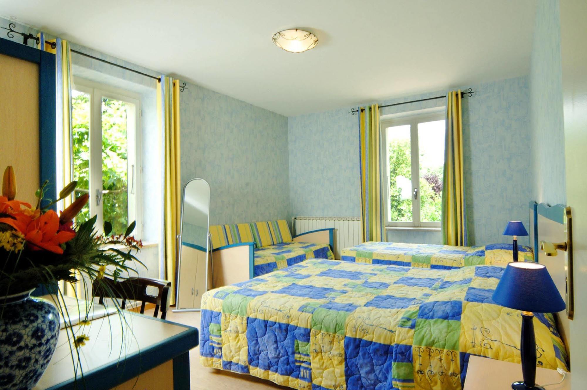Logis Hotel Des Voyageurs Restaurant La Bonne Tabl'Hay Livron-sur-Drôme Esterno foto
