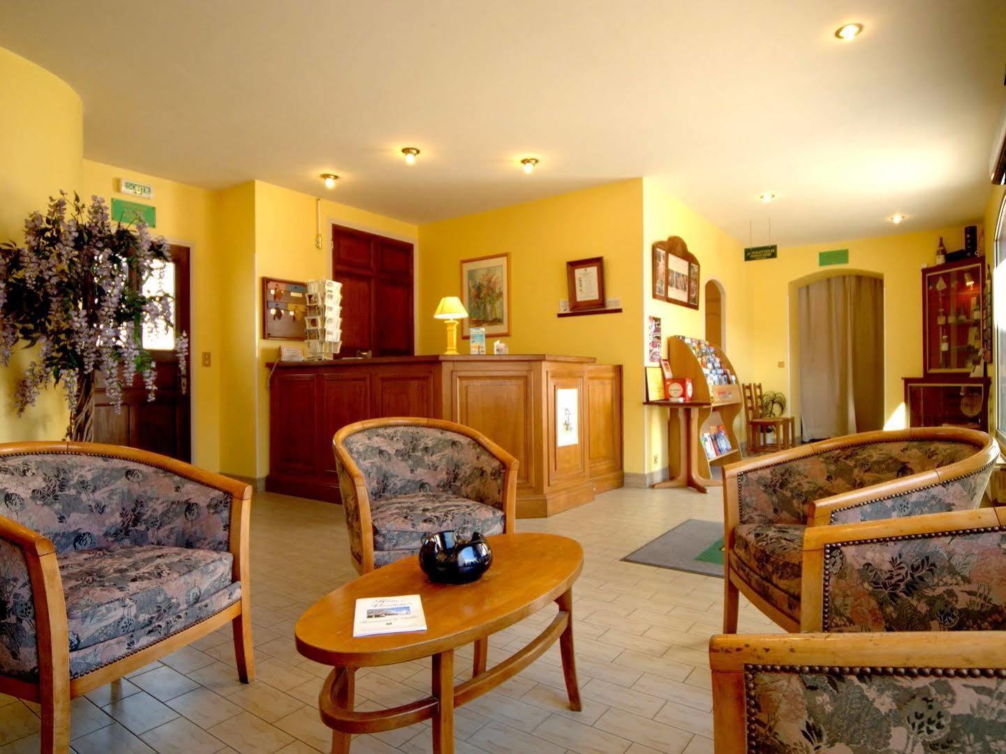 Logis Hotel Des Voyageurs Restaurant La Bonne Tabl'Hay Livron-sur-Drôme Esterno foto